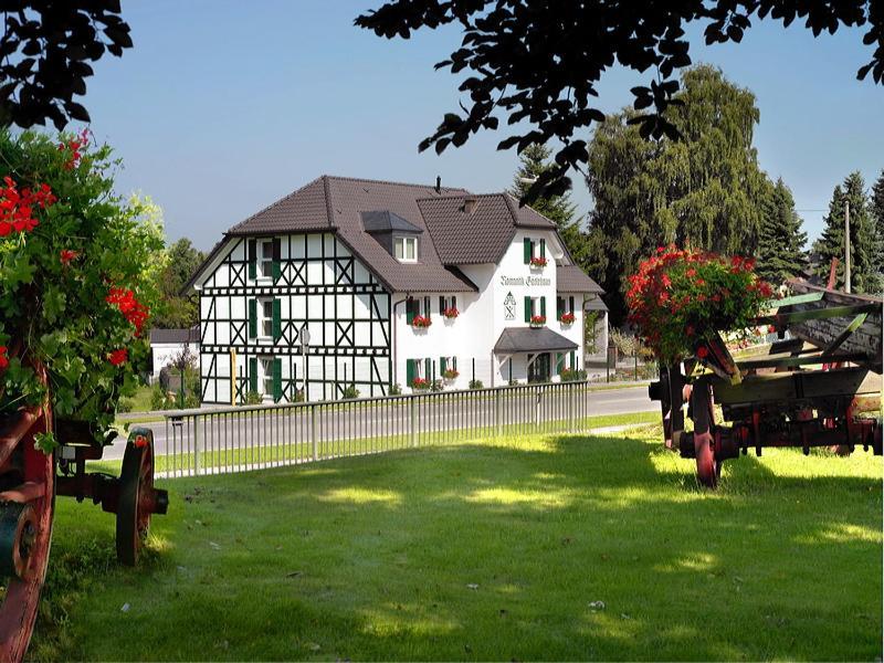 Lohmann'S Romantik Hotel Gravenberg Langenfeld  Dış mekan fotoğraf