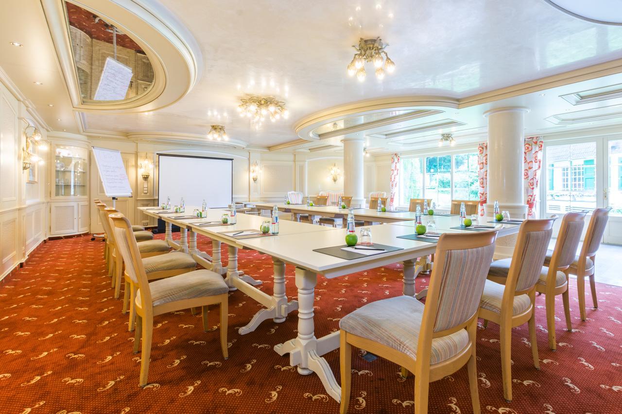 Lohmann'S Romantik Hotel Gravenberg Langenfeld  Dış mekan fotoğraf