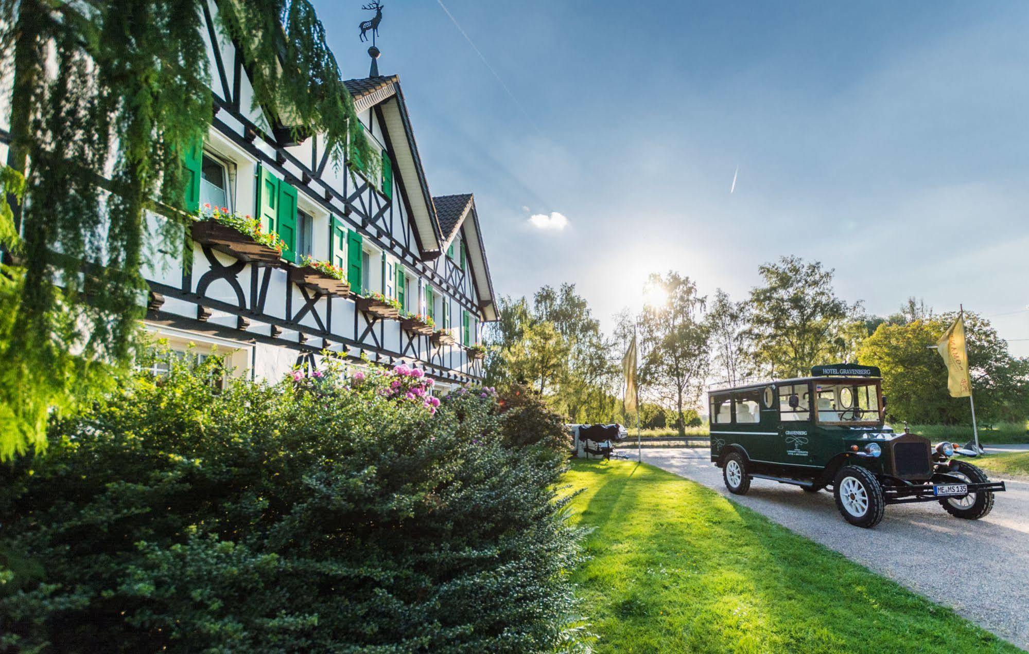 Lohmann'S Romantik Hotel Gravenberg Langenfeld  Dış mekan fotoğraf