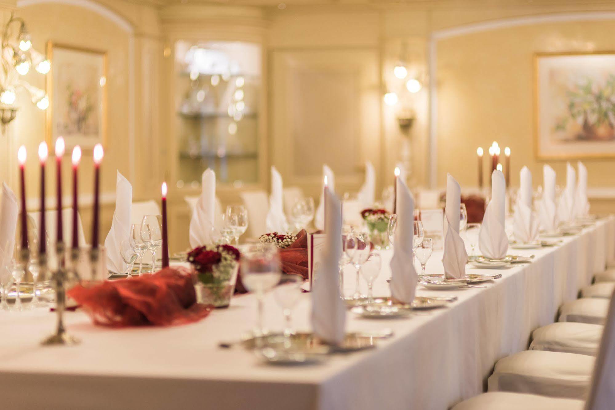 Lohmann'S Romantik Hotel Gravenberg Langenfeld  Dış mekan fotoğraf