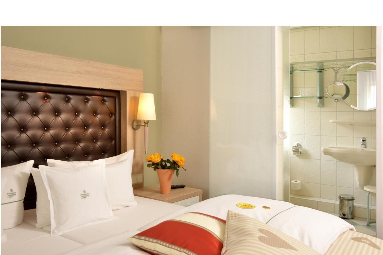 Lohmann'S Romantik Hotel Gravenberg Langenfeld  Dış mekan fotoğraf